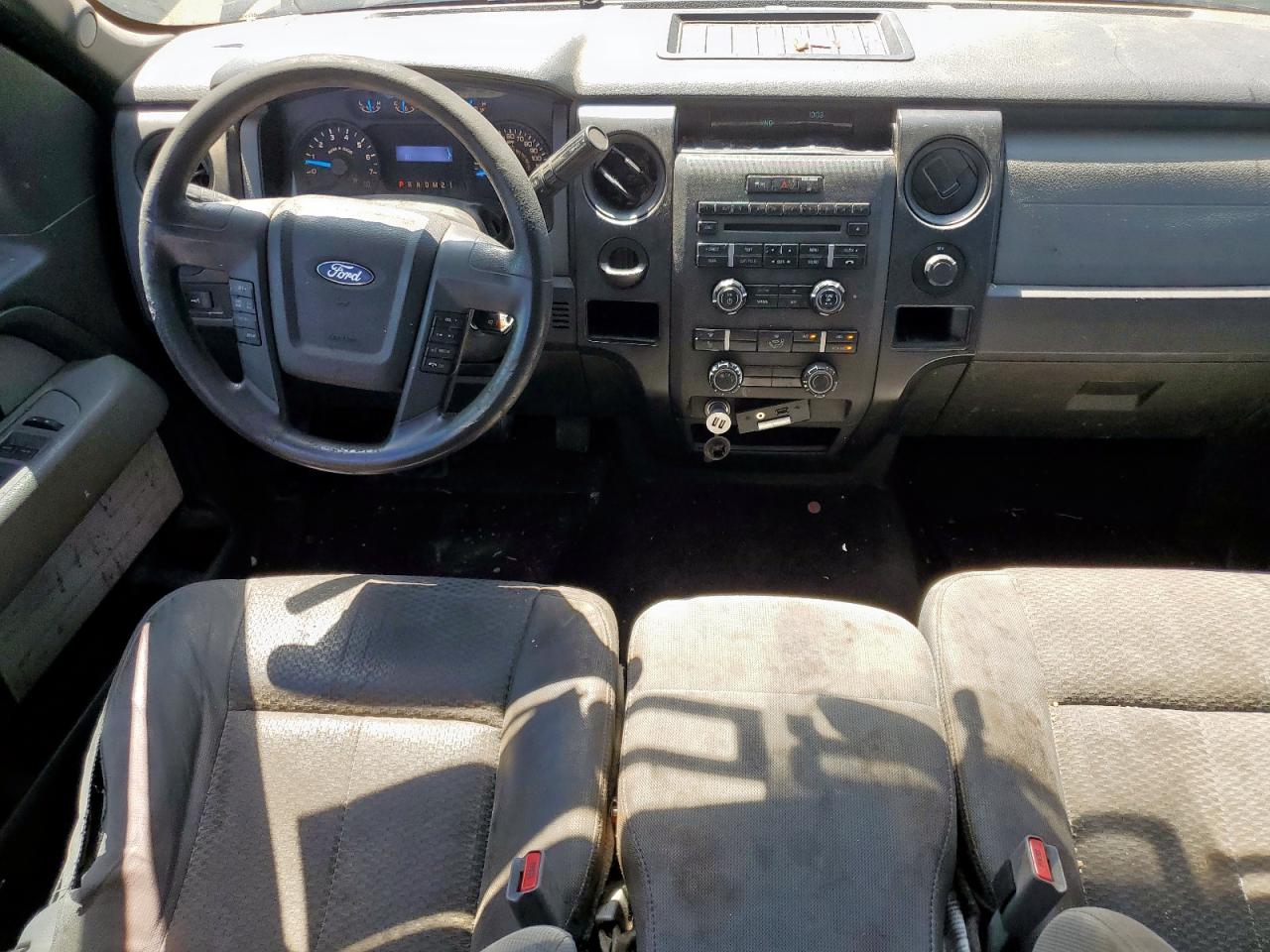 FORD F-150 SUPER CAB