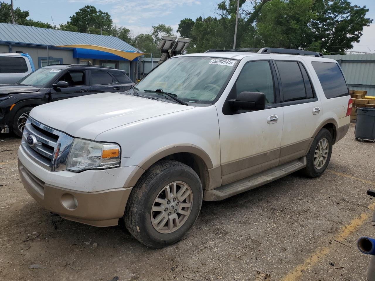 FORD EXPEDITION XLT