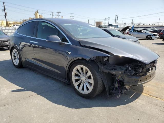 2020 TESLA MODEL X 5YJXCBE20LF235015