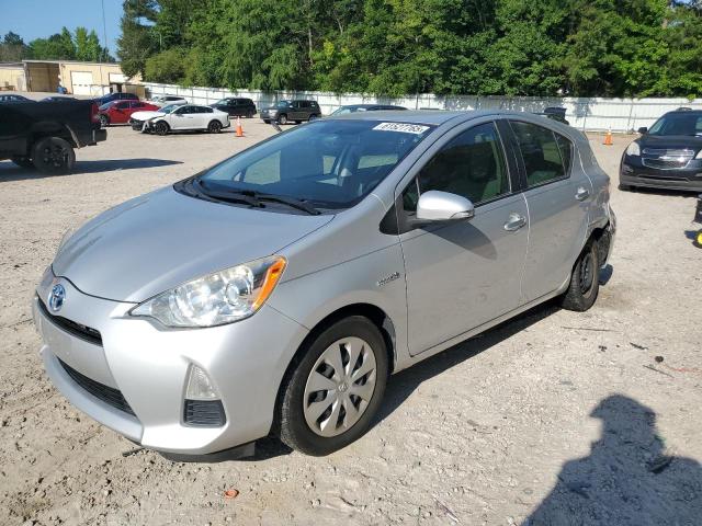 2014 TOYOTA PRIUS C - JTDKDTB31E1085888