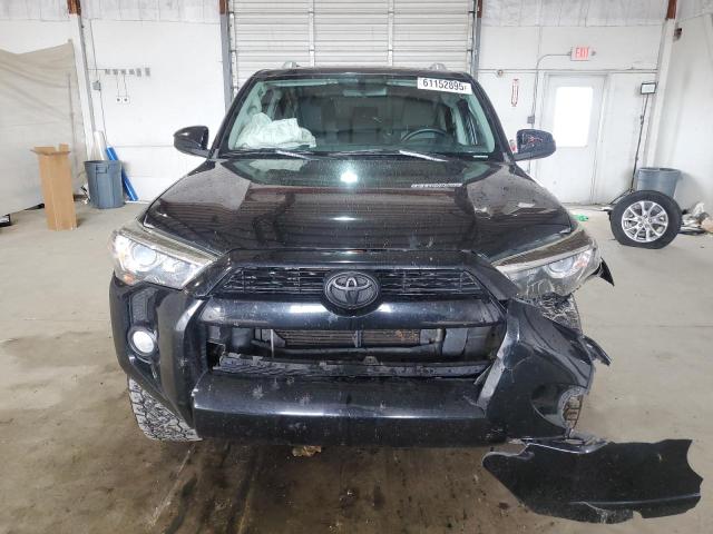 2018 TOYOTA 4RUNNER SR JTEZU5JR0J5186743