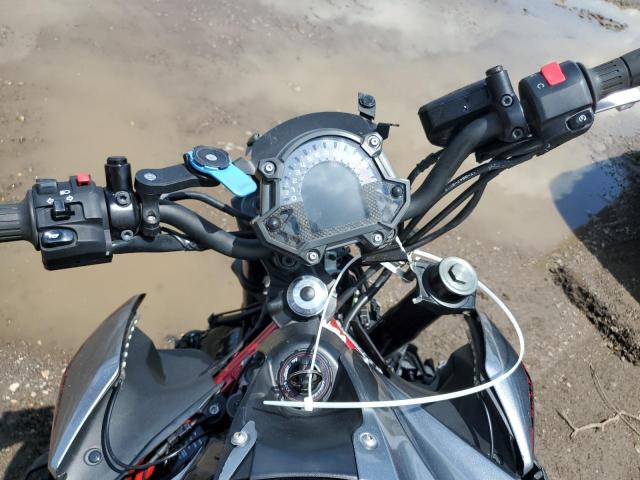 2019 KAWASAKI ZR900 - JKAZR2B1XKA030869