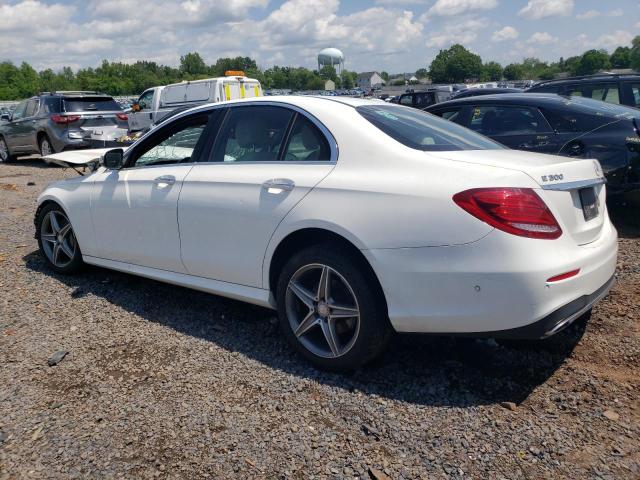 Vin: wddzf4kb5ha017528, lot: 61452885, mercedes-benz e-class 300 4matic 20172