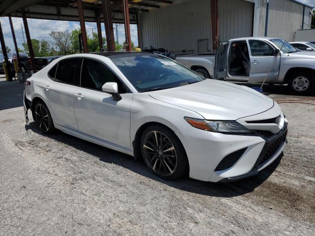 Vin: 4t1b61hk8ju100758, lot: 61358355, toyota camry xse 20184