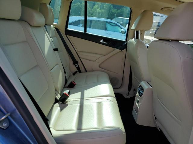 2017 VOLKSWAGEN TIGUAN WOL WVGSV7AX6HW500716