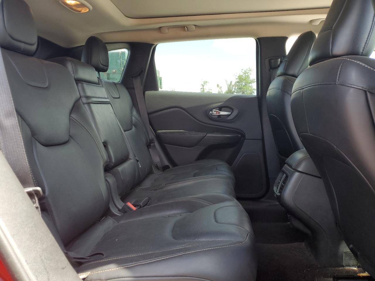 Jeep Cherokee l 2016