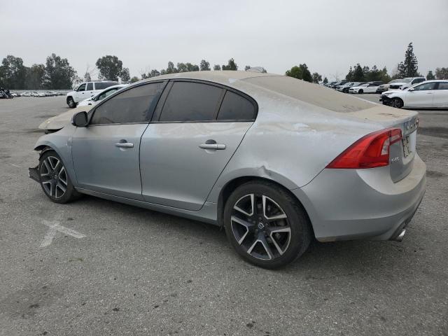 Vin: yv126mfl3h2421429, lot: 61974215, volvo s60 20172