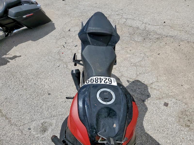 2020 SUZUKI GSX-R600 JS1GN7FA1L7100588