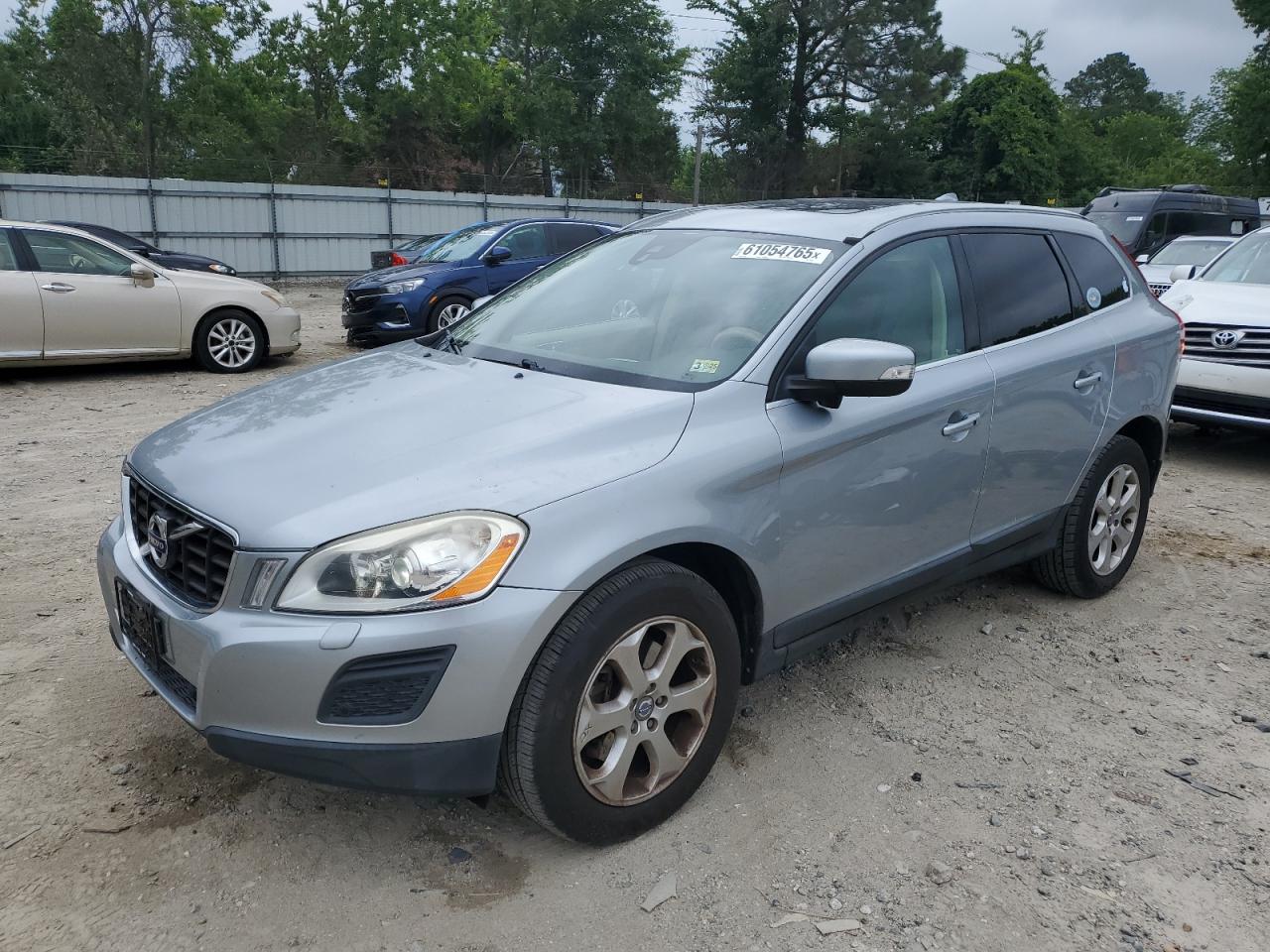 VOLVO XC60 3.2