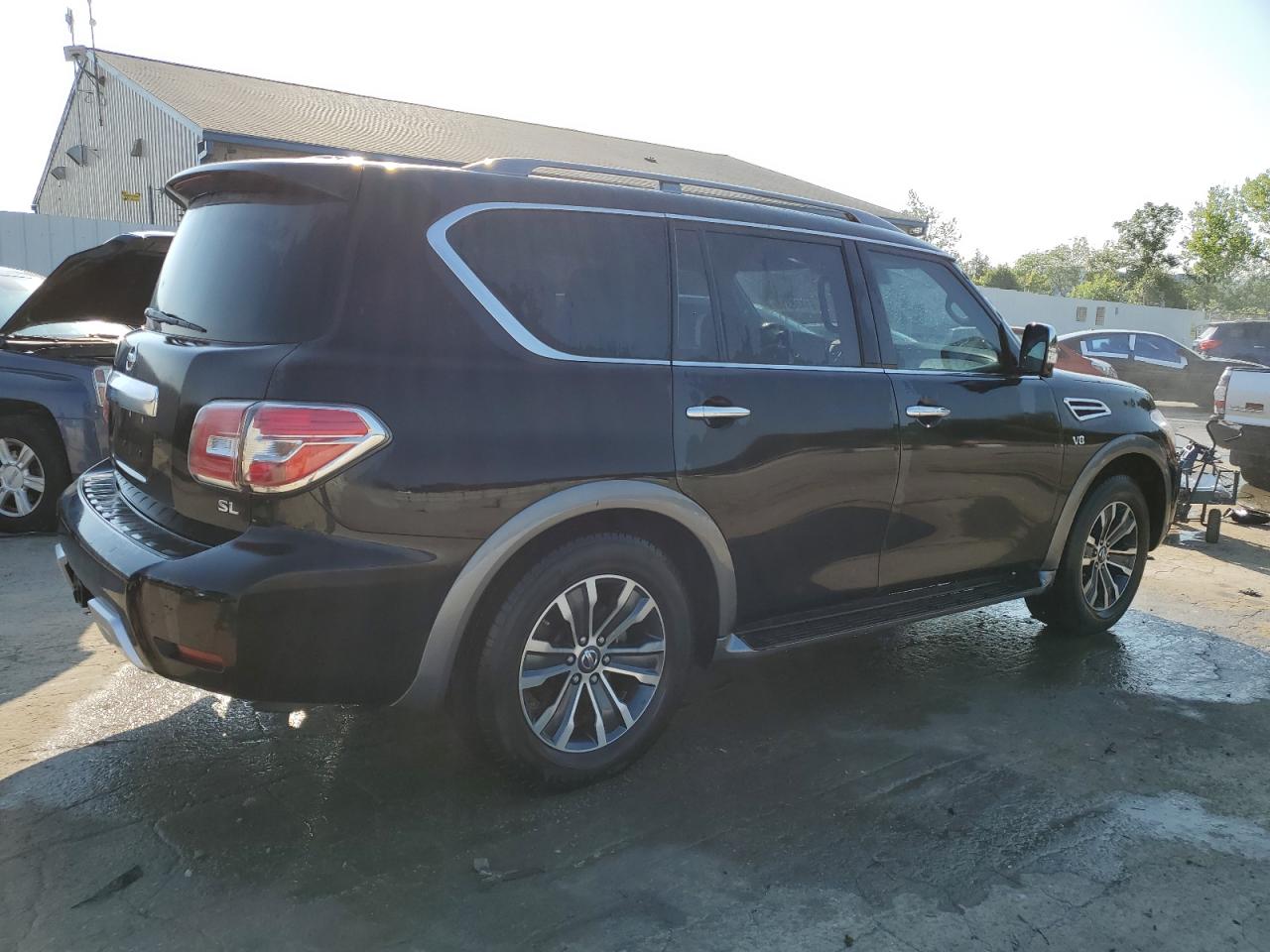 NISSAN ARMADA SV