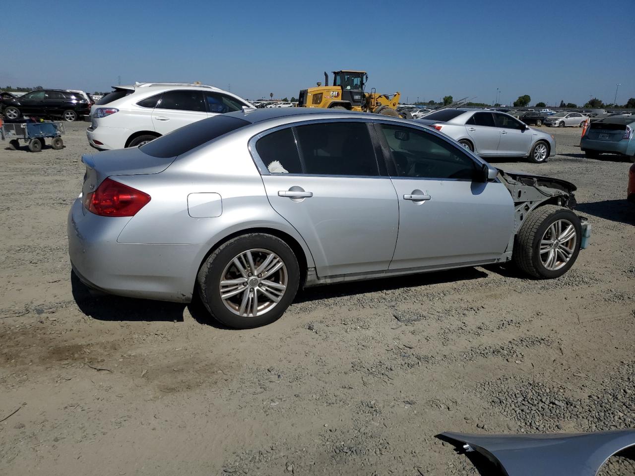 Infiniti G37 base 2012