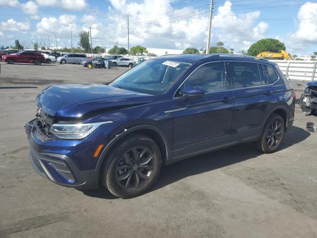 VOLKSWAGEN TIGUAN SE