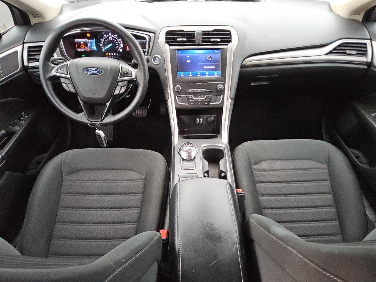 Ford Fusion se 2020