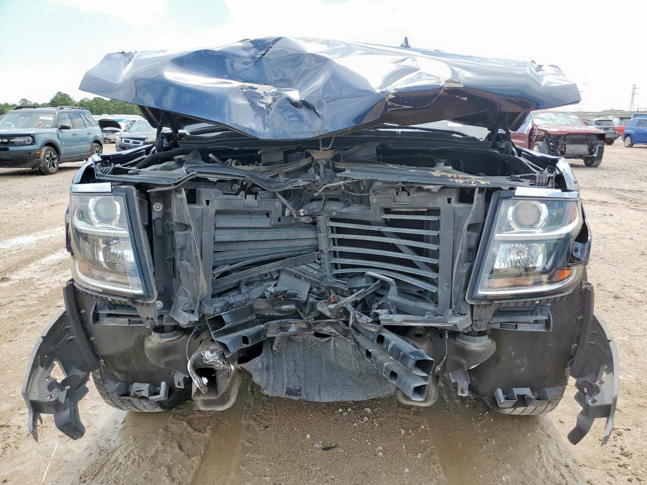 CHEVROLET TAHOE C1500 LS