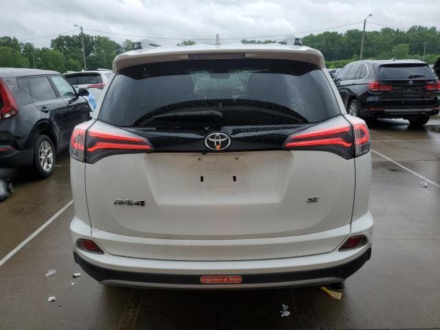 2018 TOYOTA RAV4 SE 2T3NFREV5JW416779