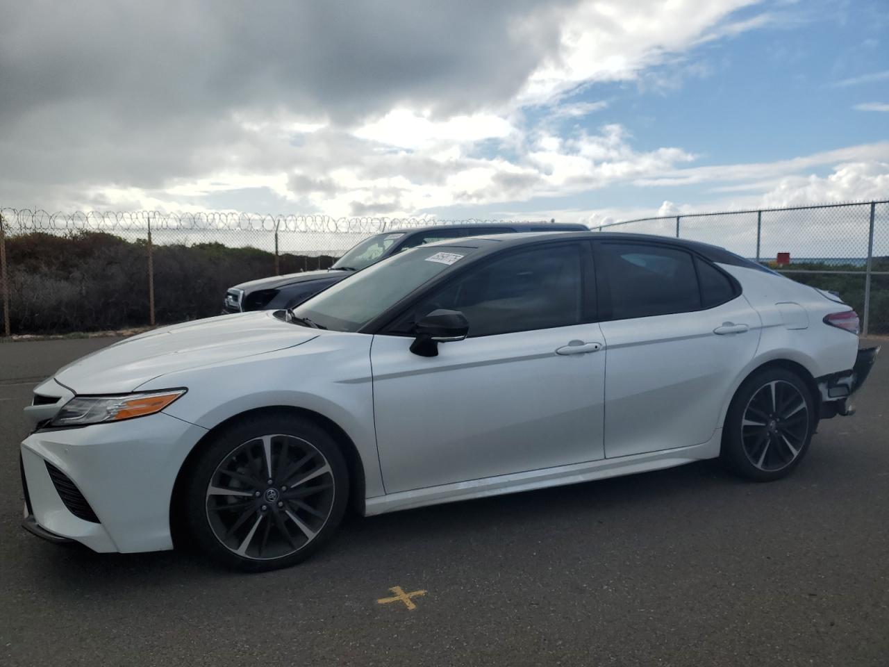 TOYOTA CAMRY XSE