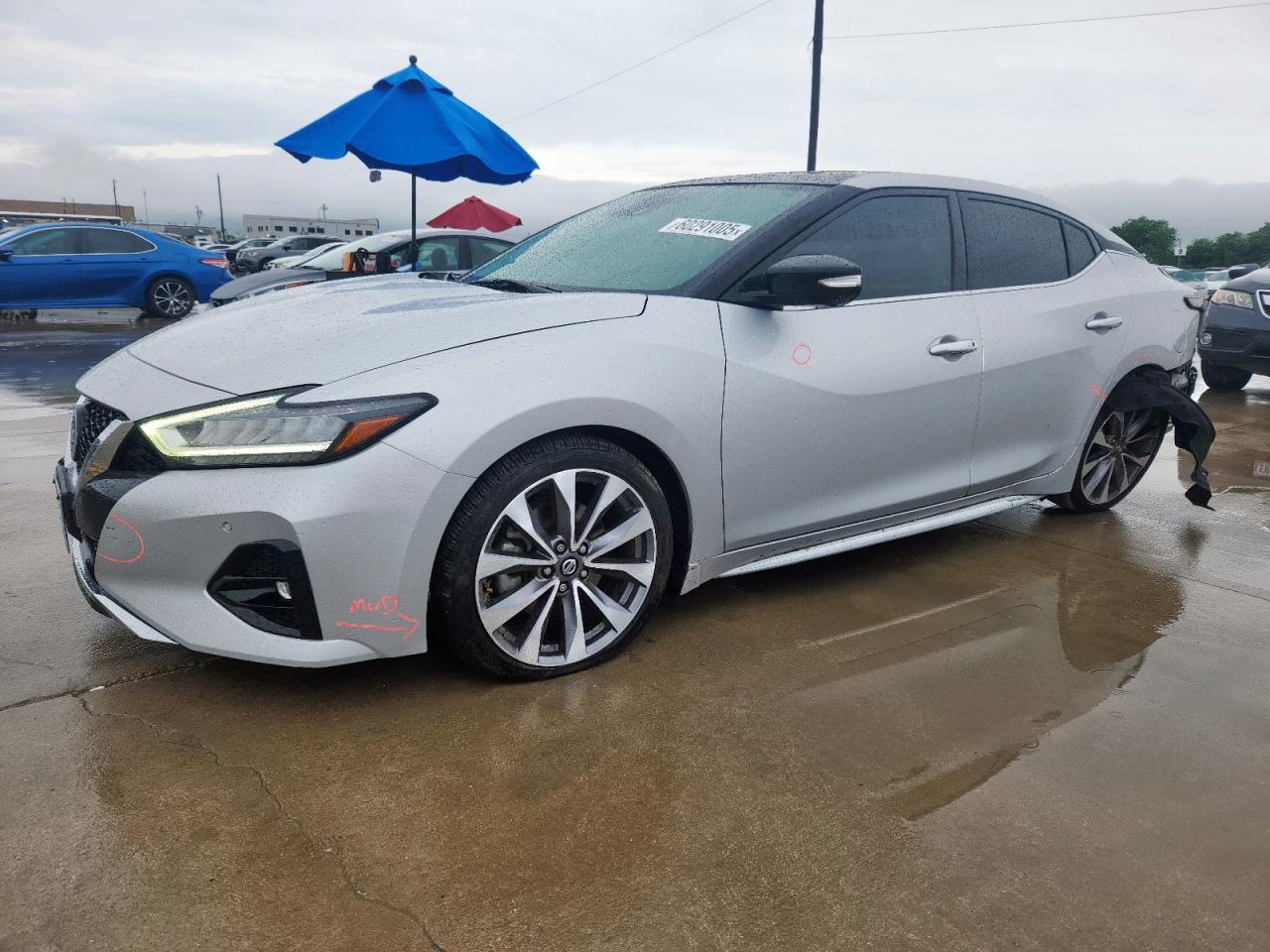 NISSAN MAXIMA PLATINUM