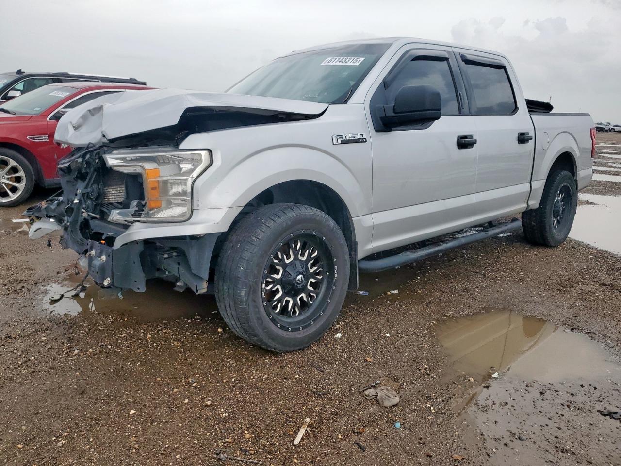 FORD F-150 SUPERCREW