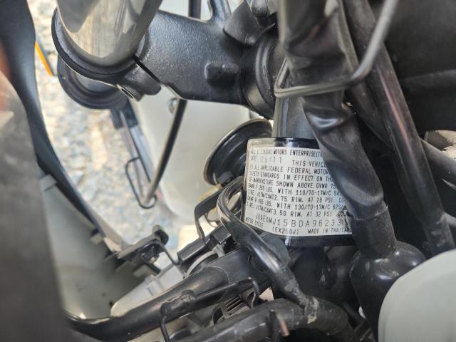 2011 KAWASAKI EX250 J JKAEXMJ15BDA96233