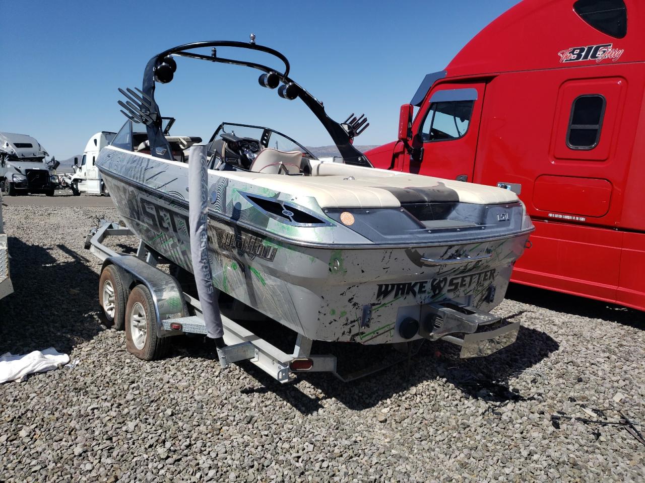 Lot #3297110487 2008 MALIBU BOAT