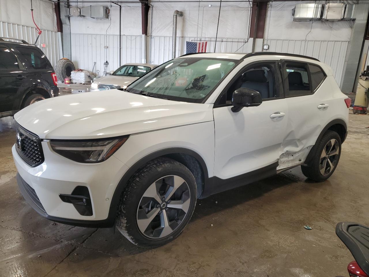 VOLVO XC40 ULTIMATE
