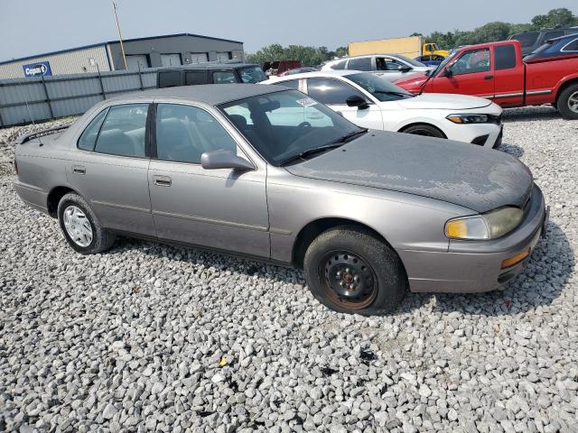 Vin: 4t1sk12e6su523435, lot: 59320275, toyota camry le 19954