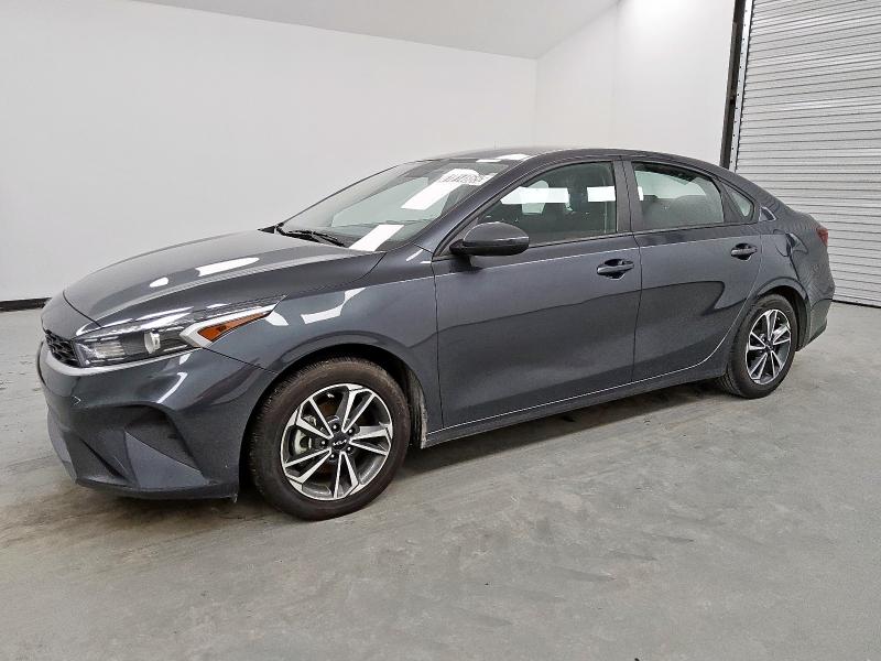 Vin: 3kpf24ad6pe588114, lot: 61814865, kia forte lx 2023 img_1