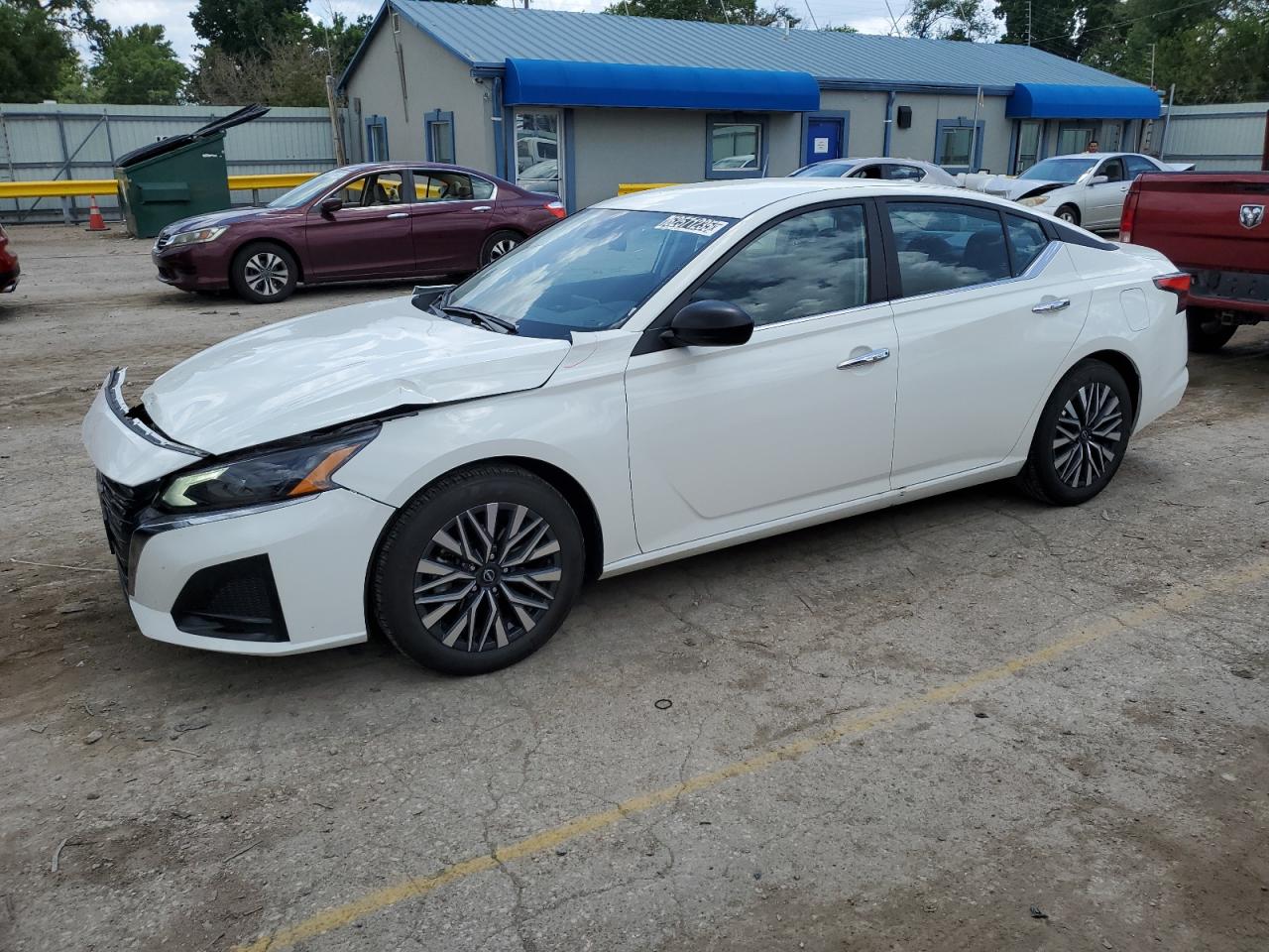 NISSAN ALTIMA SV