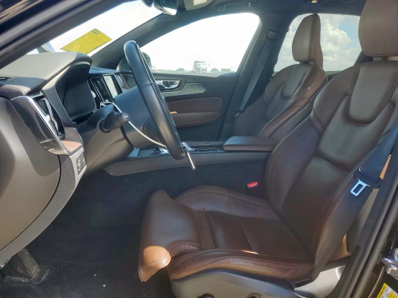 2022 VOLVO XC60 B6 IN YV4062RL2N1983009