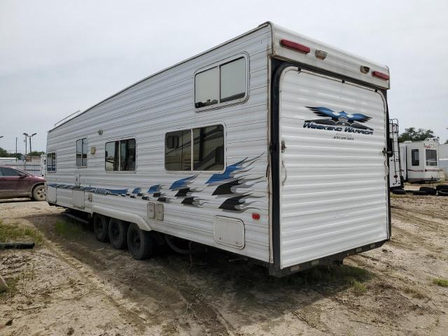 COACH TRAILER 2005 white   5HRFF32255C007803 photo #4