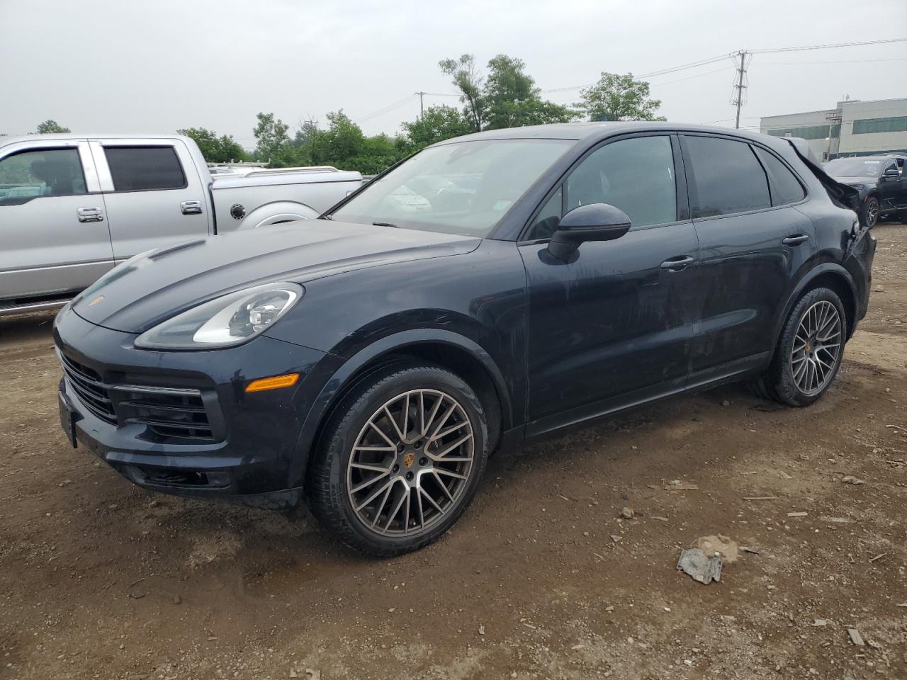 PORSCHE CAYENNE