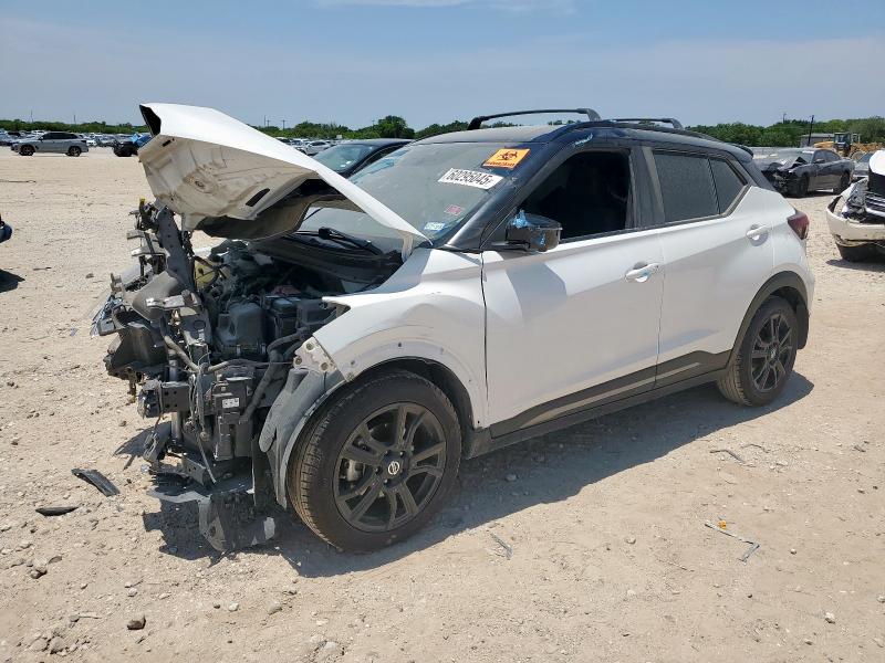 NISSAN KICKS SR