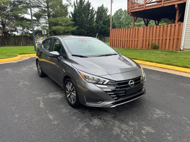 NISSAN VERSA SV
