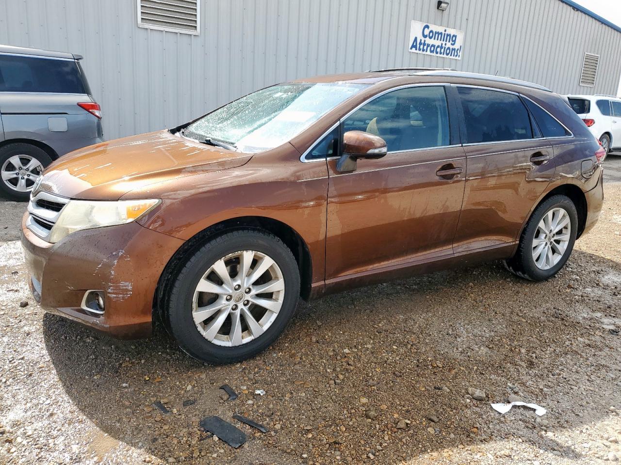 TOYOTA VENZA LE