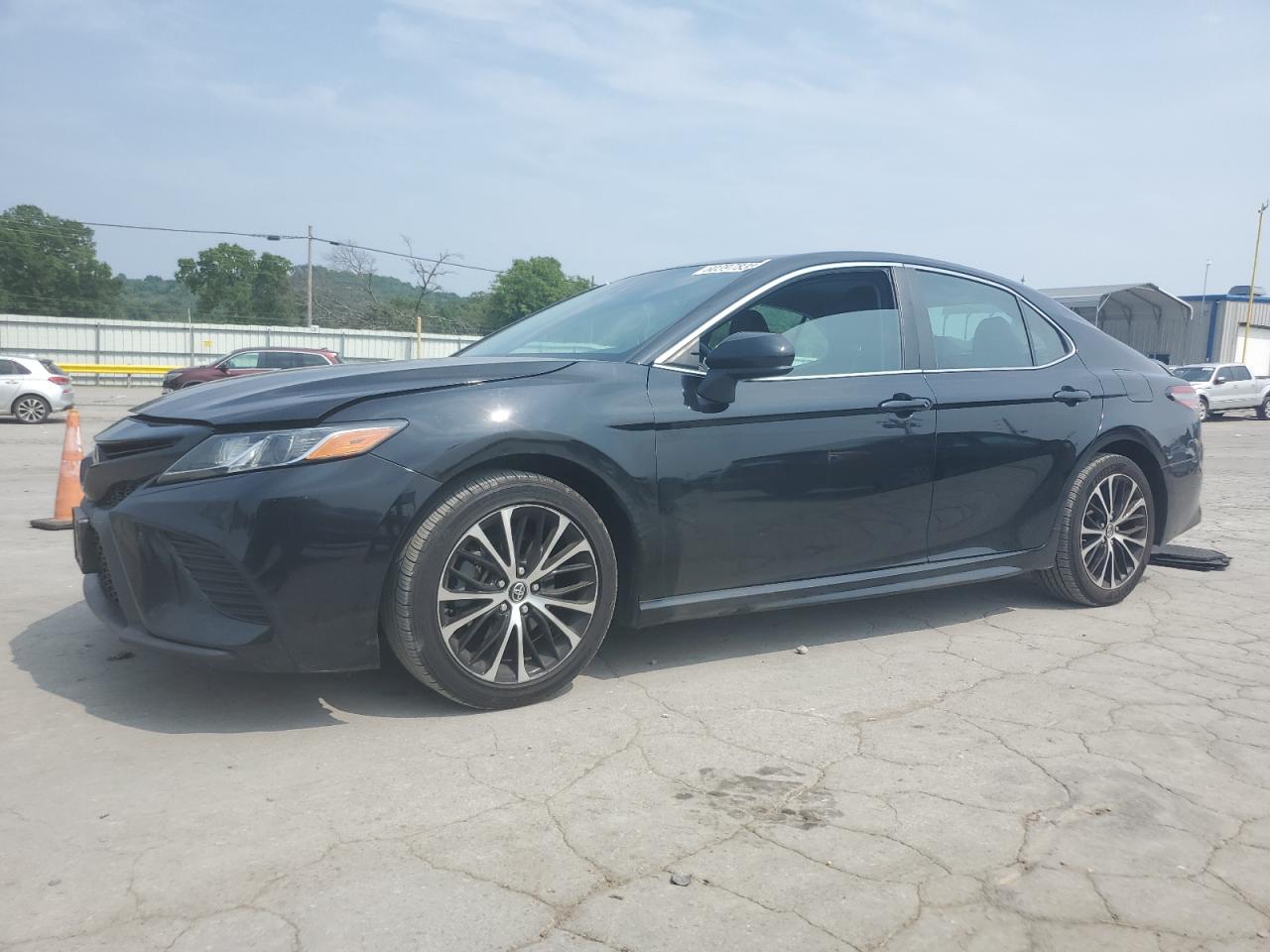 TOYOTA CAMRY L