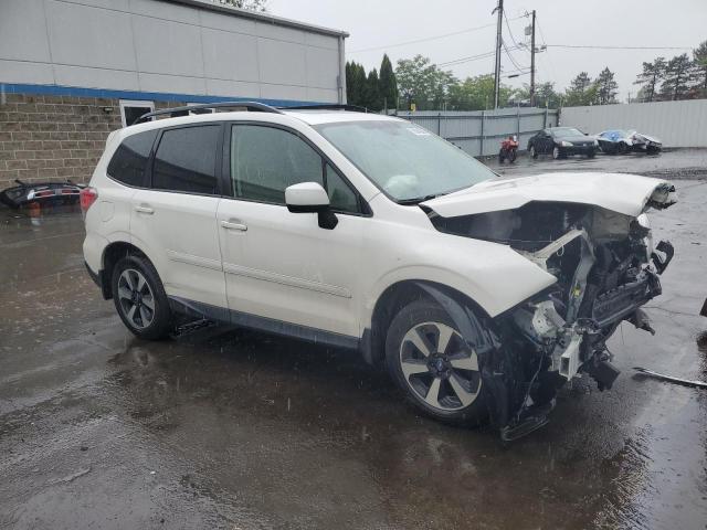 Vin: jf2sjagc6jh483090, lot: 60042685, subaru forester 2.5i premium 20184