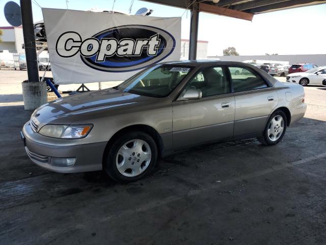 Global Auto Auctions: 2000 LEXUS ES 300