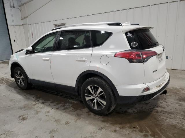 2017 TOYOTA RAV4 XLE JTMWFREV4HD102388