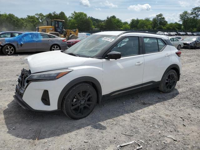 NISSAN KICKS SR