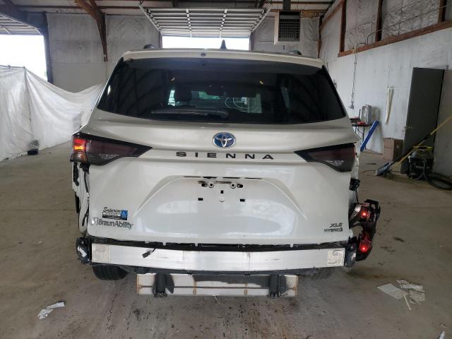 2023 TOYOTA SIENNA XLE 5TDJRKECXPS144896