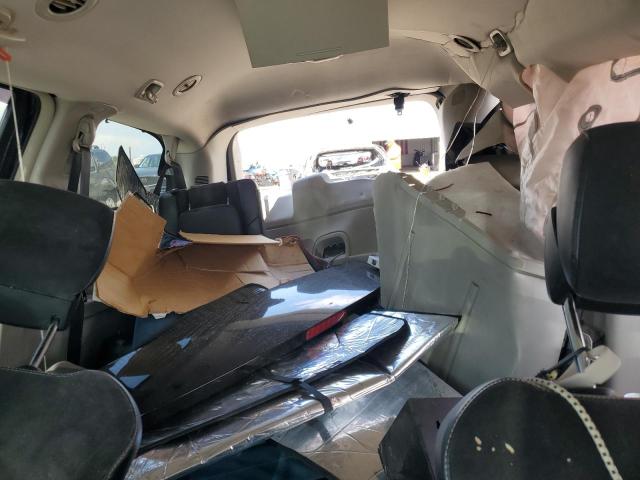2015 CHRYSLER TOWN & COU 2C4RC1JG4FR693332