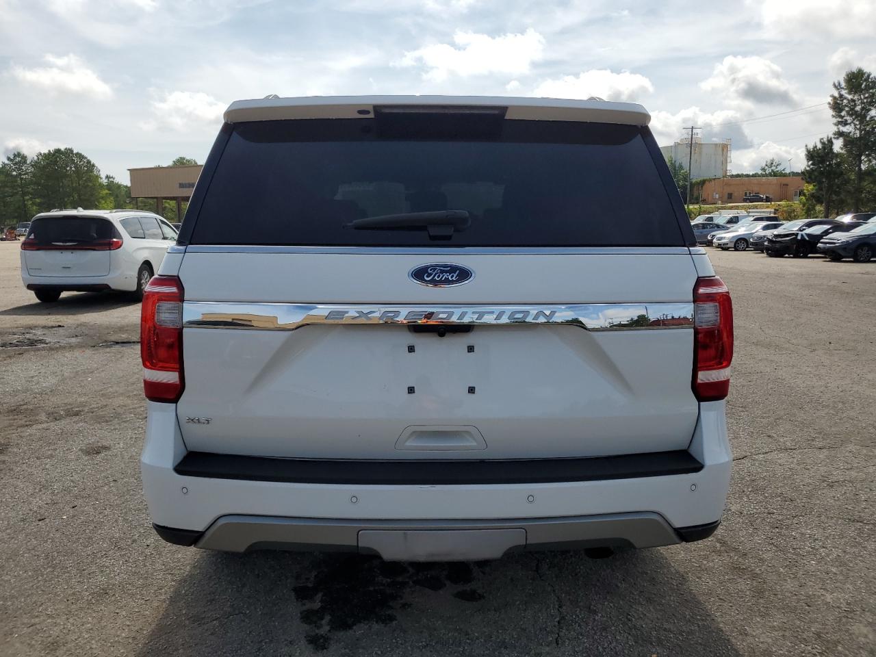 FORD EXPEDITION XLT