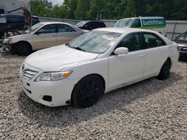 TOYOTA CAMRY BASE