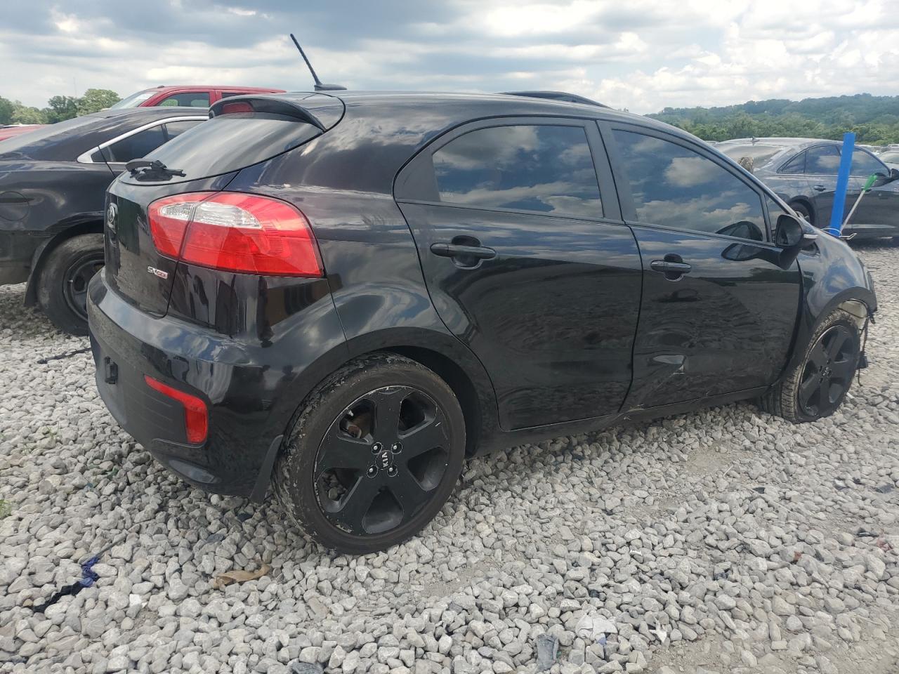 KIA RIO EX