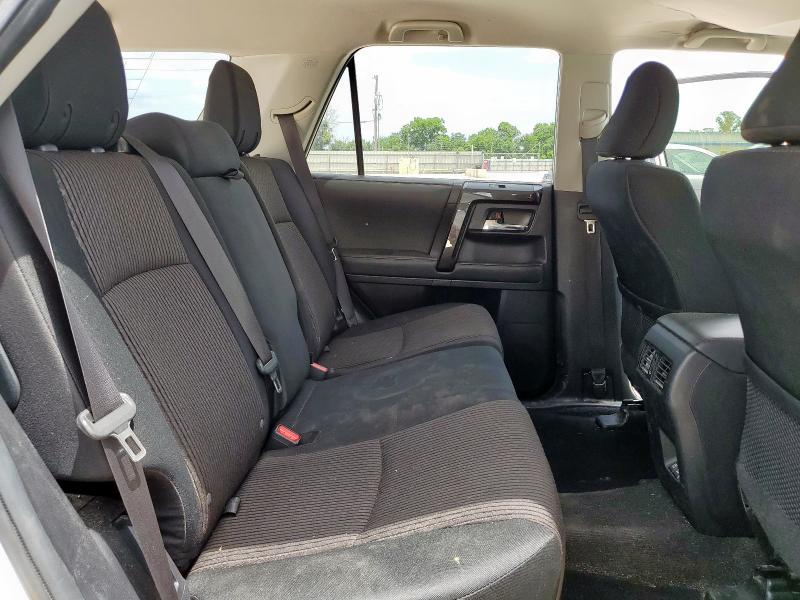 2020 TOYOTA 4RUNNER SR - JTEBU5JR2L5778598