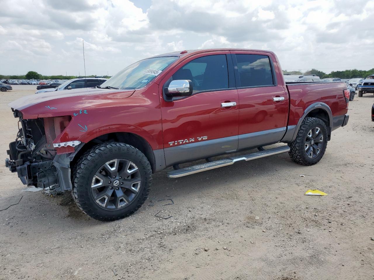 NISSAN TITAN SV