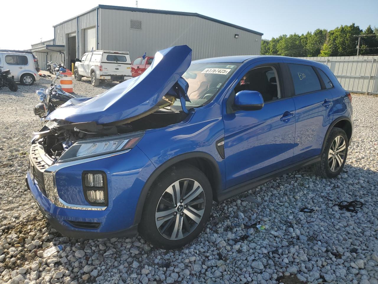 MITSUBISHI OUTLANDER ES