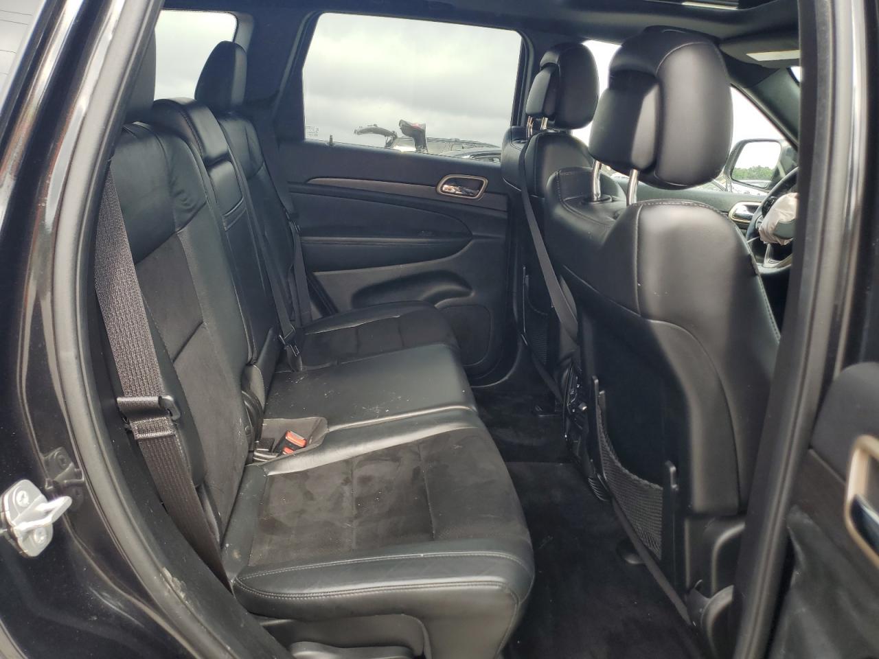 JEEP GRAND CHEROKEE LAREDO