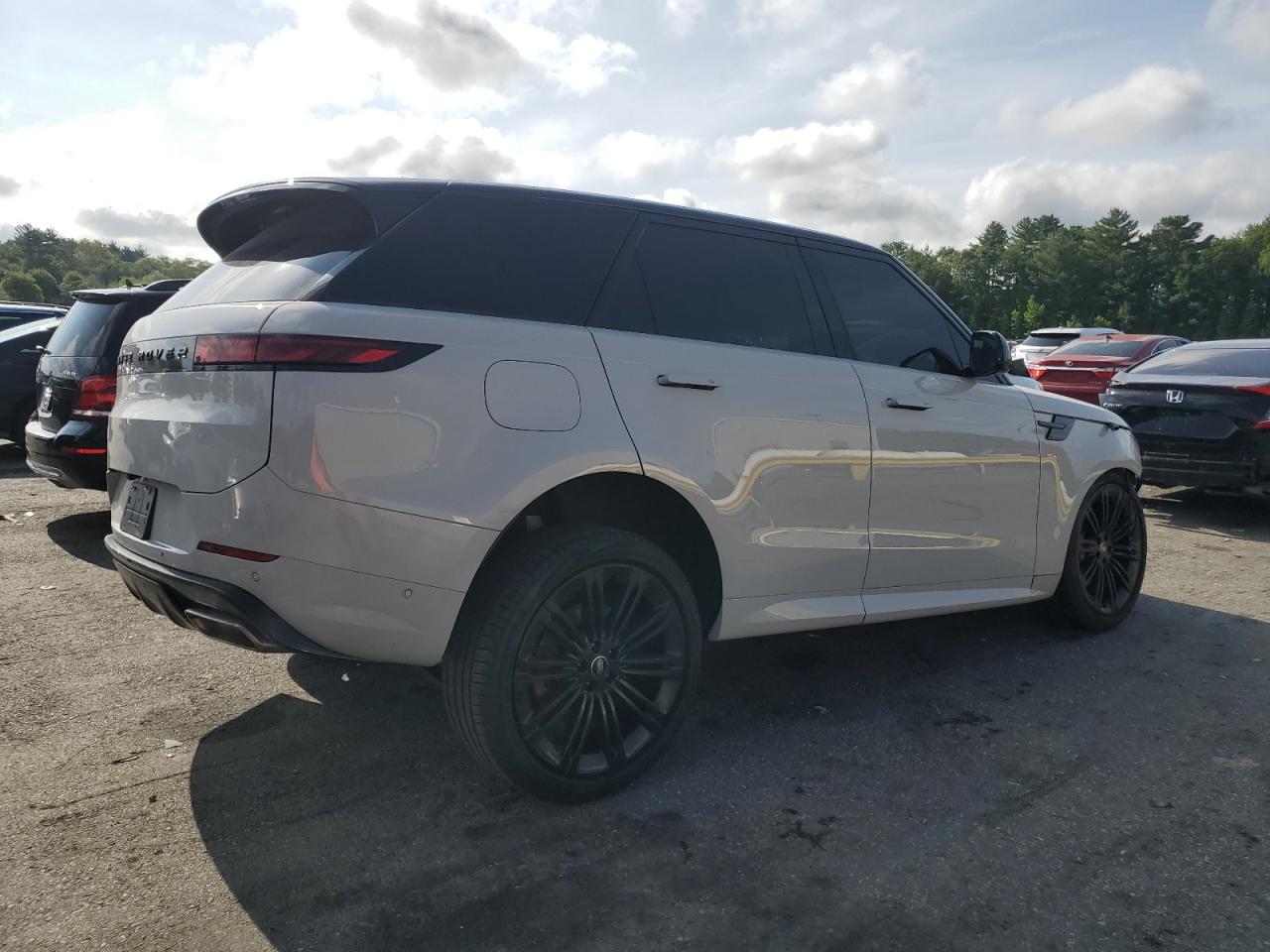 LAND ROVER RANGE ROVER DYNAMIC SE