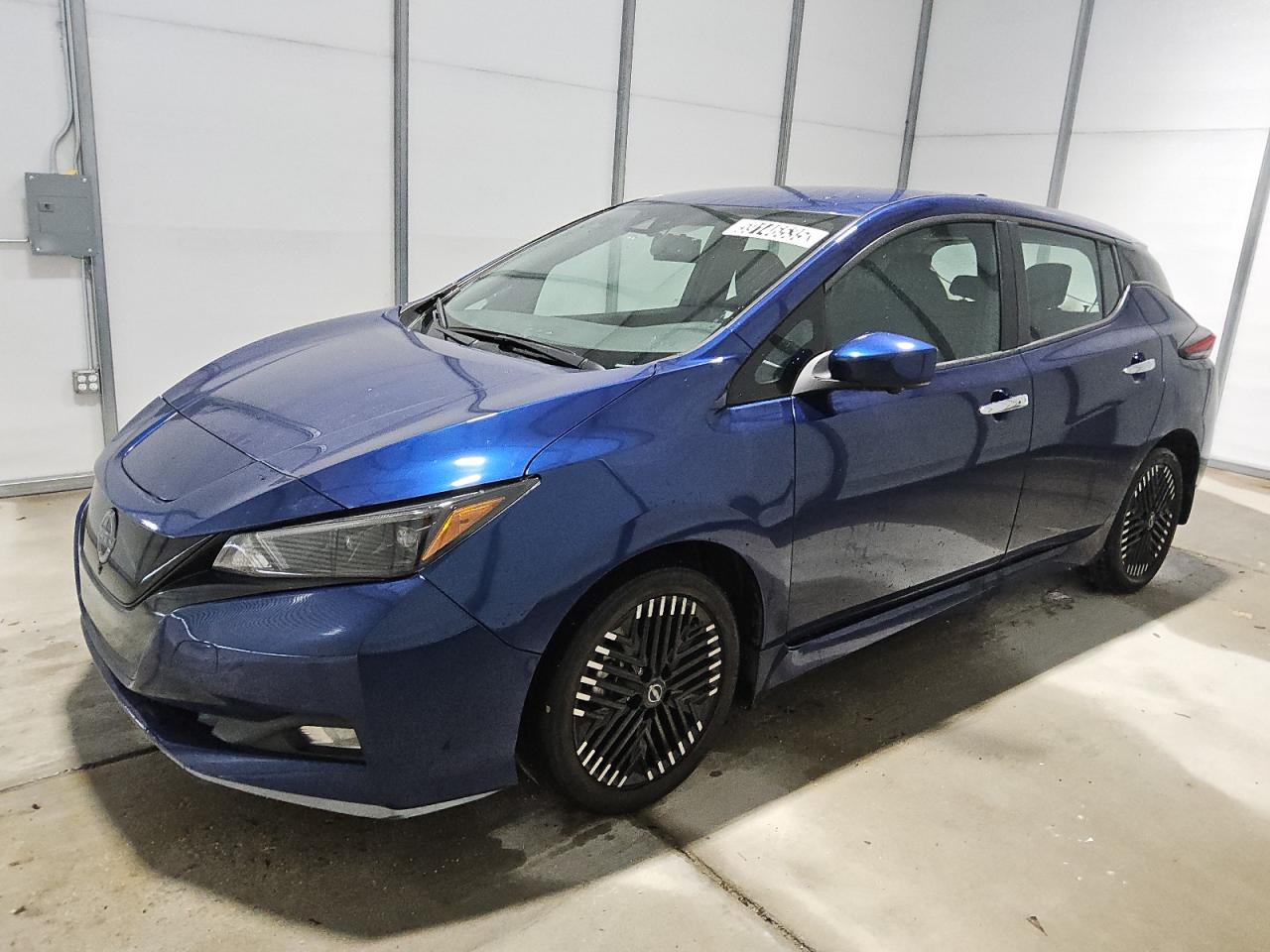 NISSAN LEAF SV PLUS